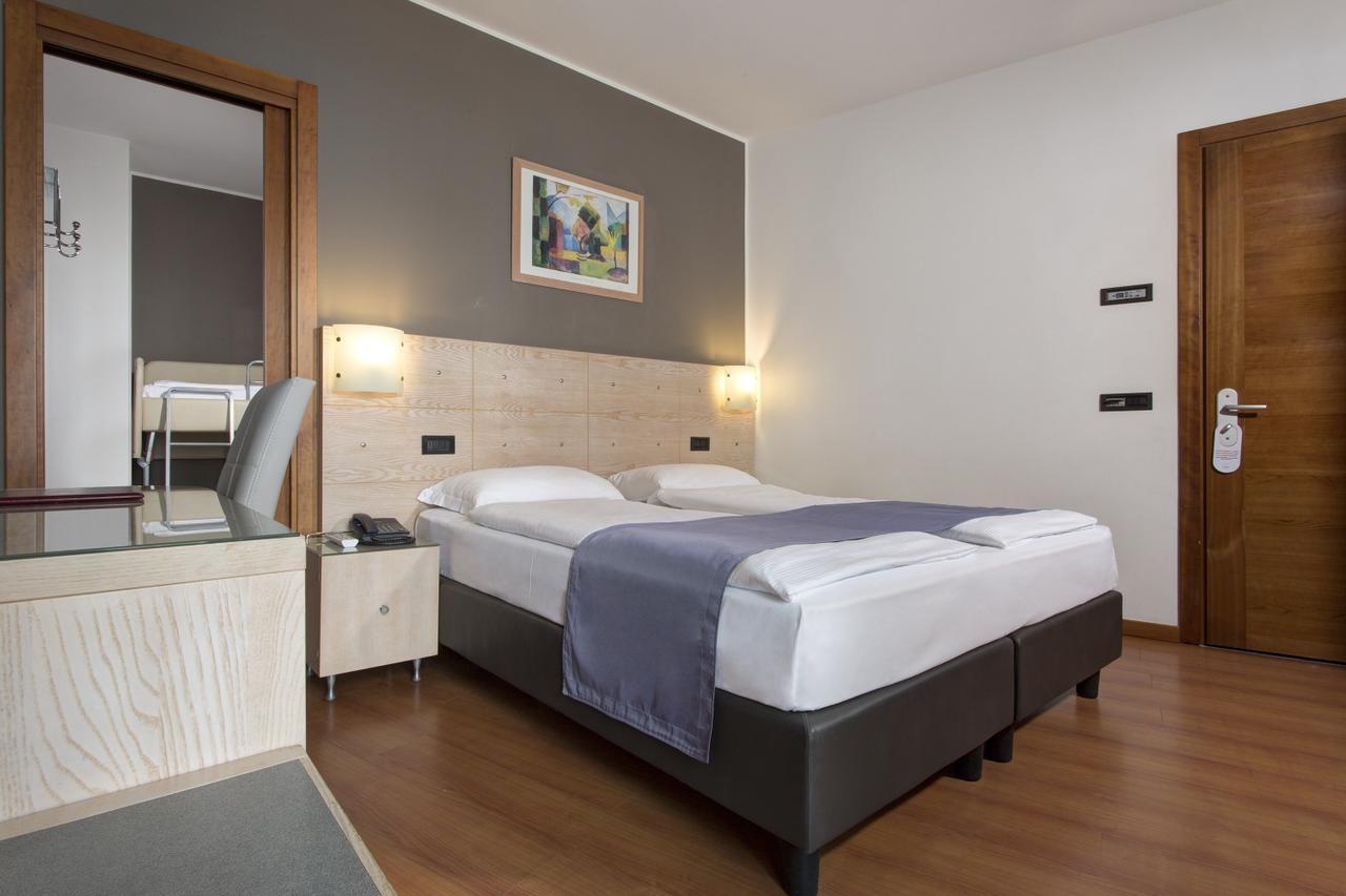 Hotel Victoria Frontemare Lido di Jesolo Esterno foto